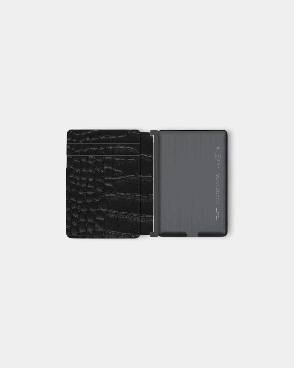 Customizable anti-RFID recycled leather card holder