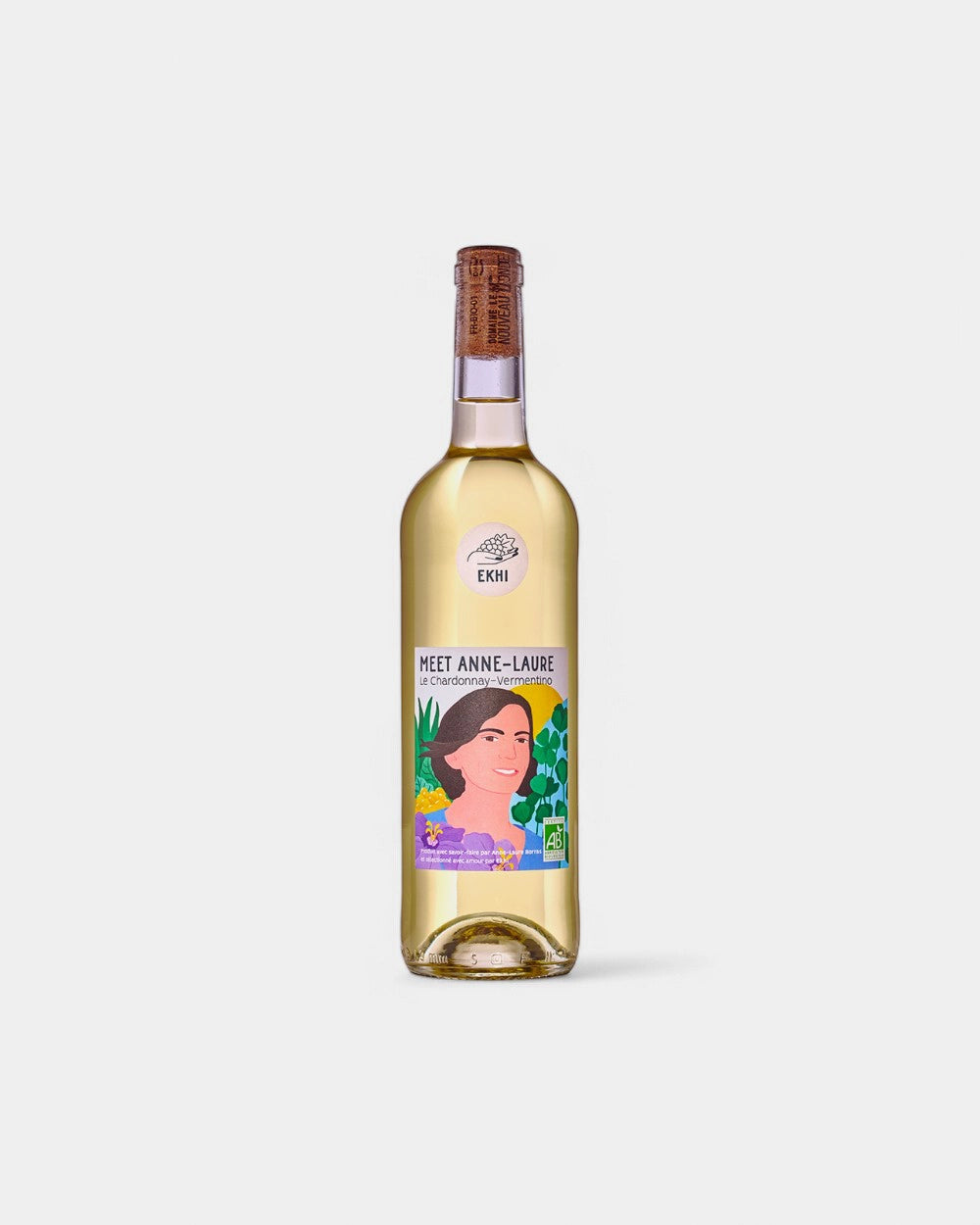Wine bottle meet Anne-Laure to personalize