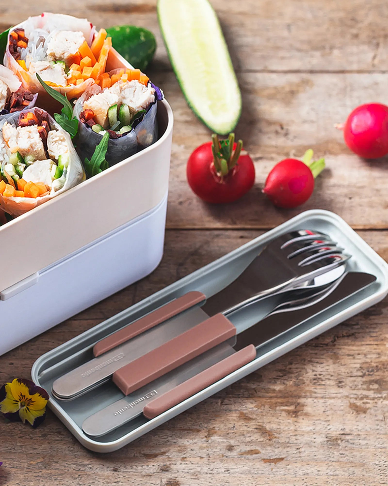 Custom stainless steel cutlery Monbento MB Slim Box - 18