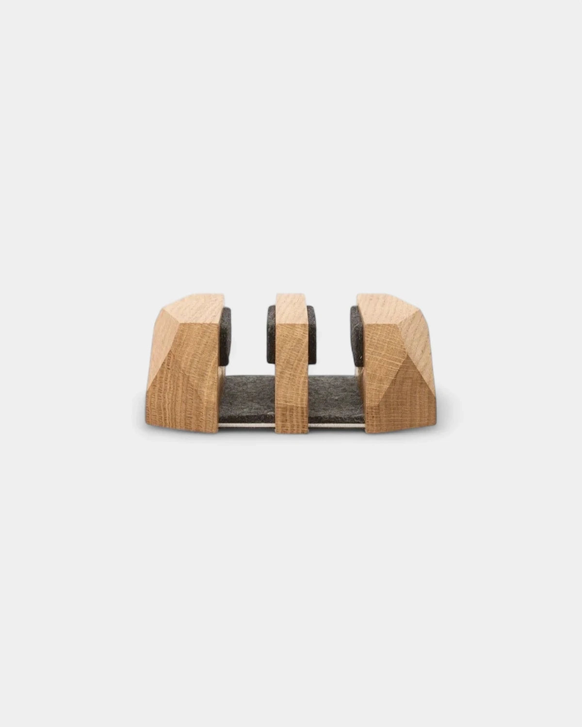 Custom electronics organiser - 19