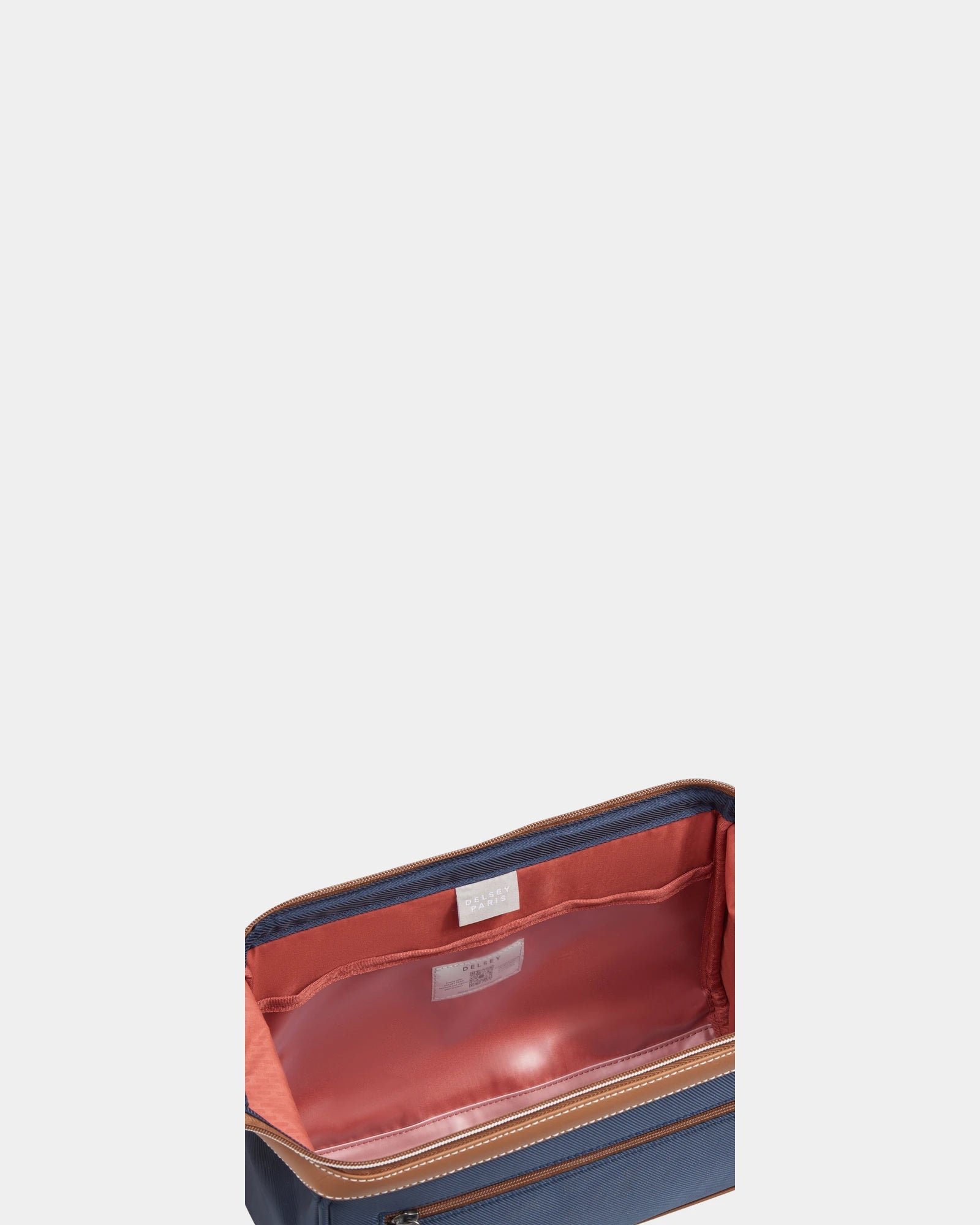 Custom recycled toiletry bag Delsey Chatelet Air 2.0 - 19