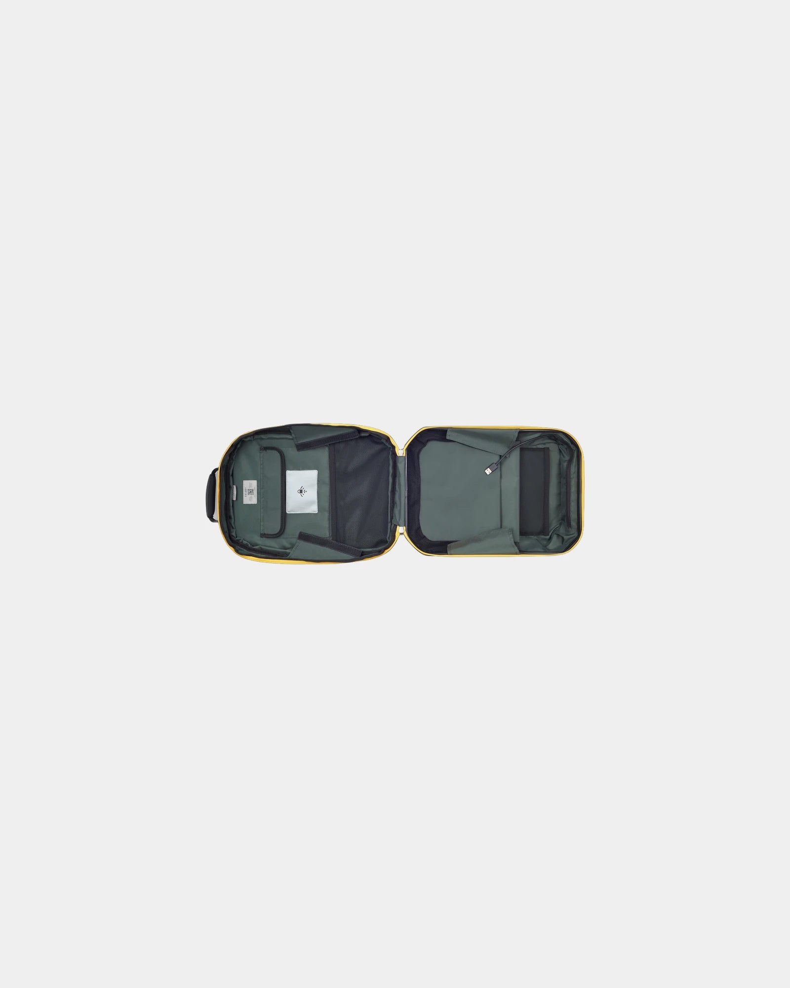 Custom polycarbonate backpack Delsey Rempart - 11