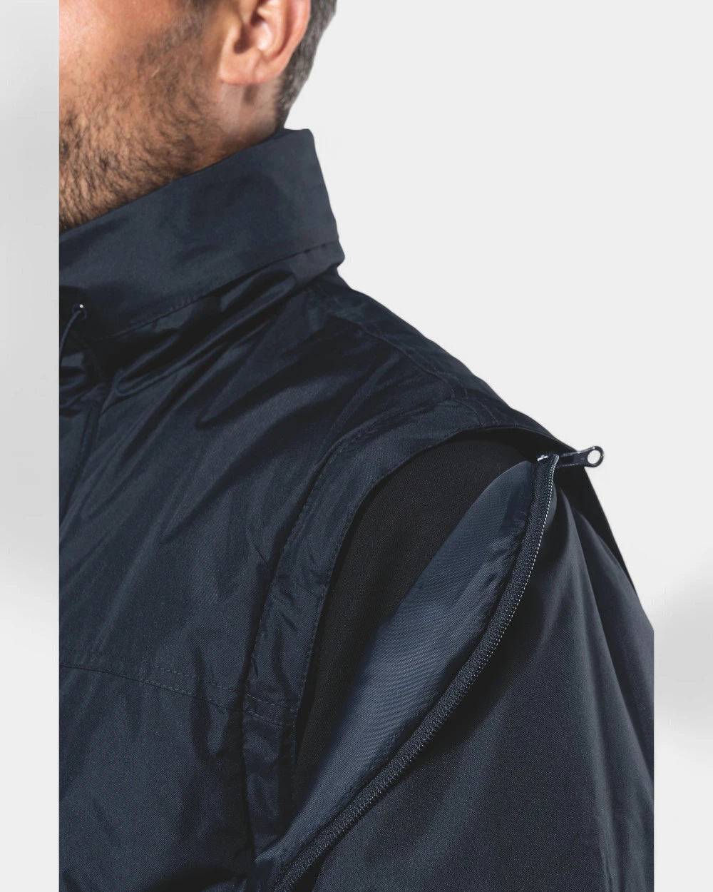 Men's Jacket with Removable Sleeves to Customize