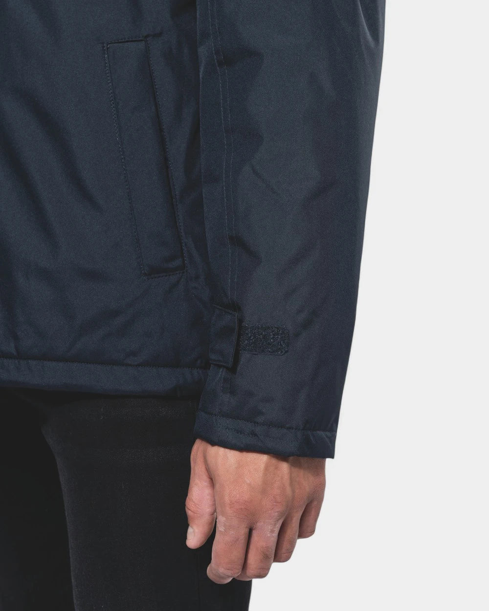 Men's Jacket with Removable Sleeves to Customize
