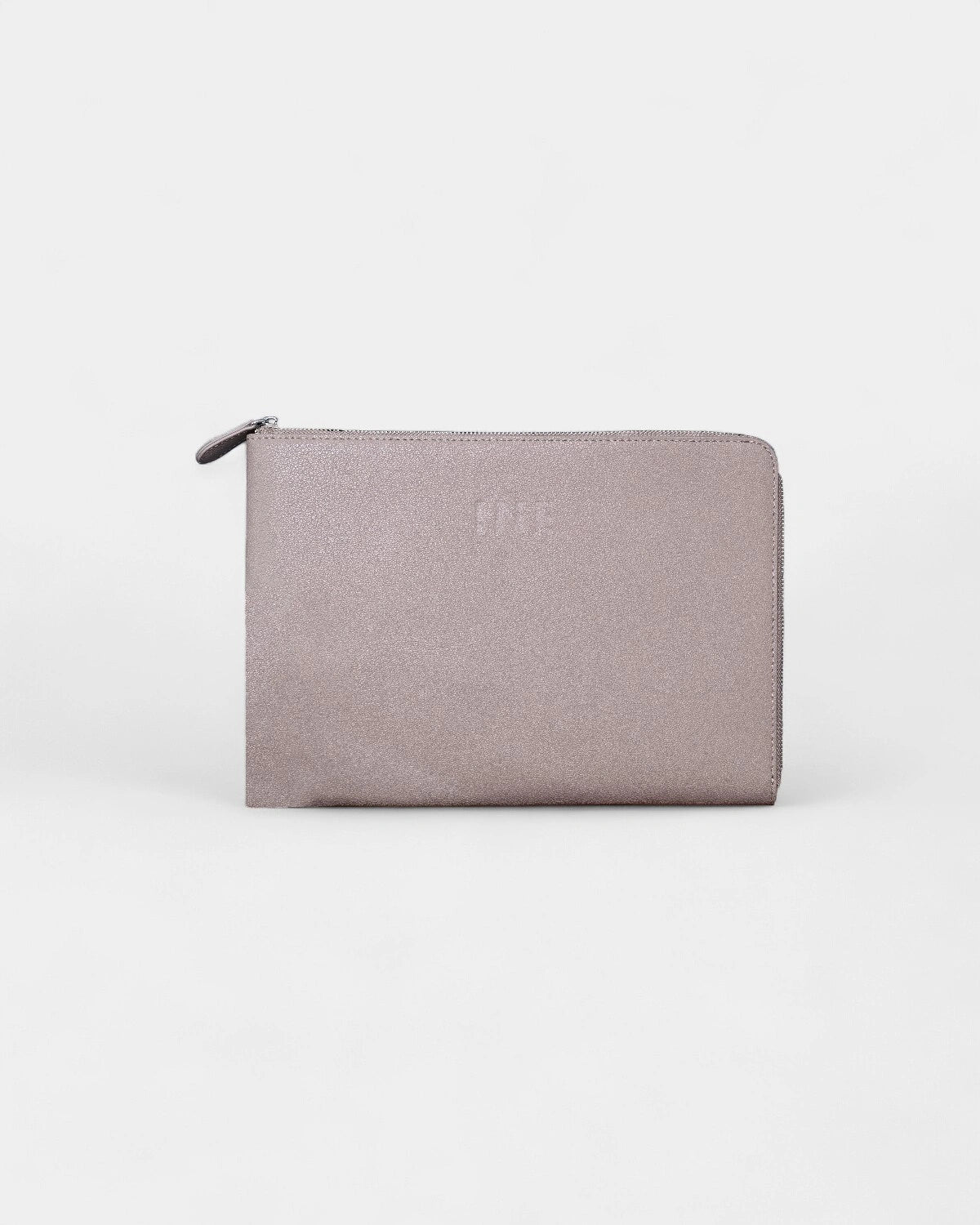 Iné Laptop Pouch in Recycled Leather to Personalize