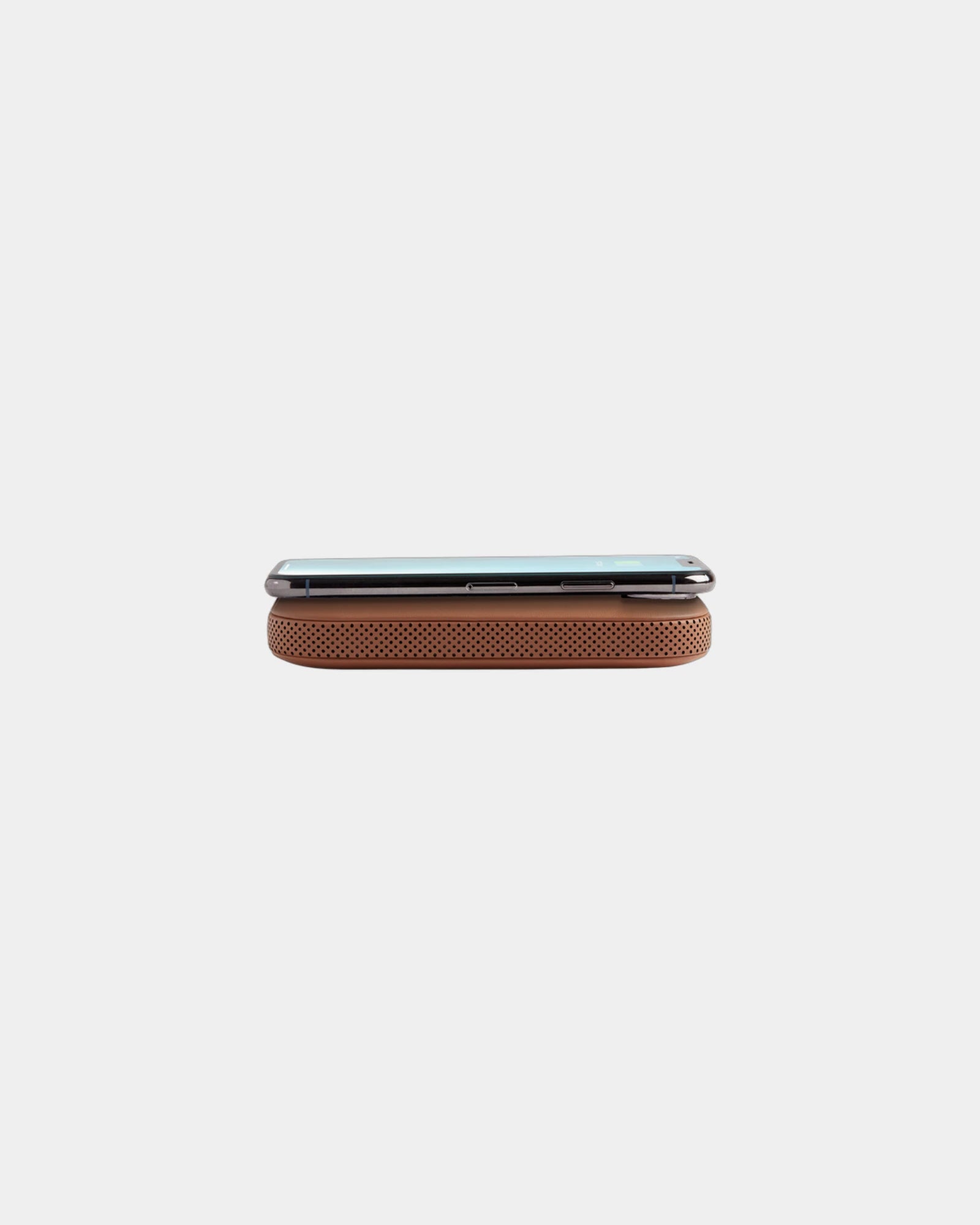 Custom wireless charging speaker Lexon Powersound - 24
