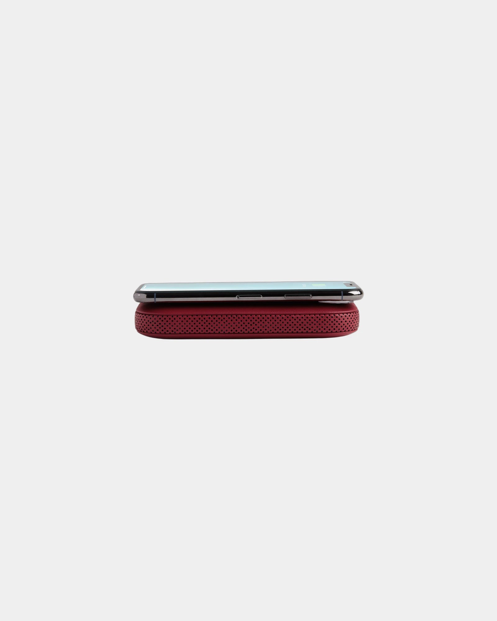 Custom wireless charging speaker Lexon Powersound - 39