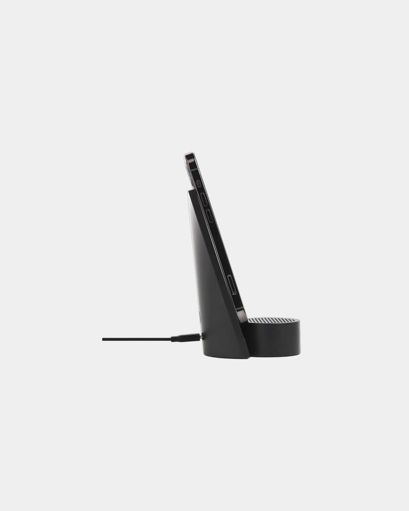 Custom wireless charging station Lexon City Energy Pro - 2