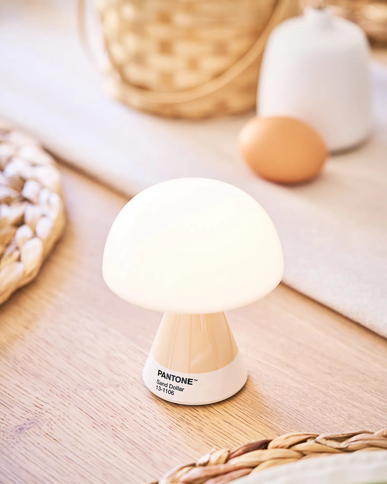 Custom portable LED lamp Lexon Mina M - Mimosa - 44