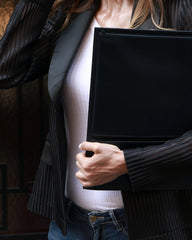Custom recycled leather Flat 15” laptop brief Lexon - 5
