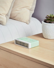 Custom rechargeable LCD alarm clock Lexon Flip+ - 13