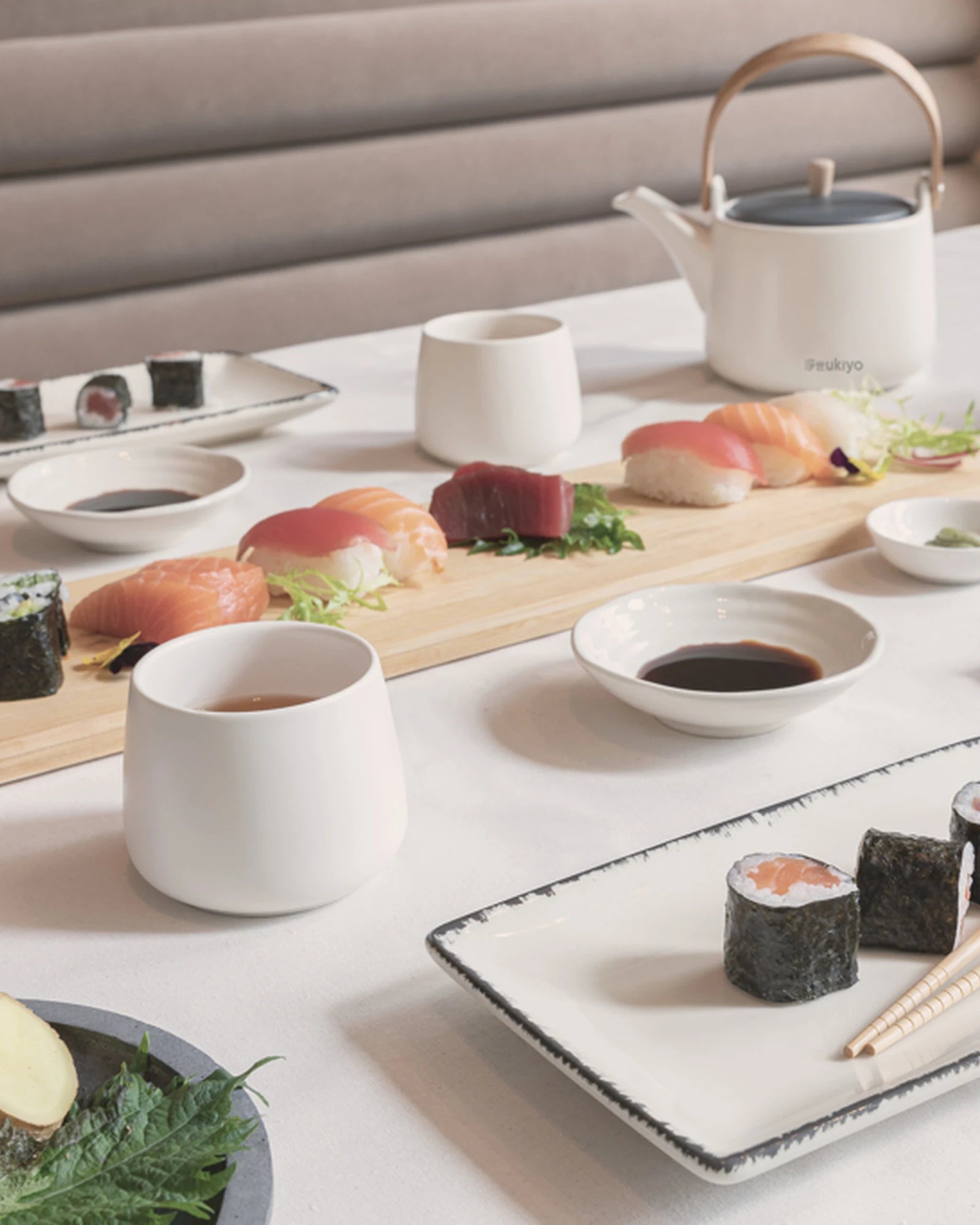 Promotional recycled cotton tablecloth Ukiyo 250x140cm - 9