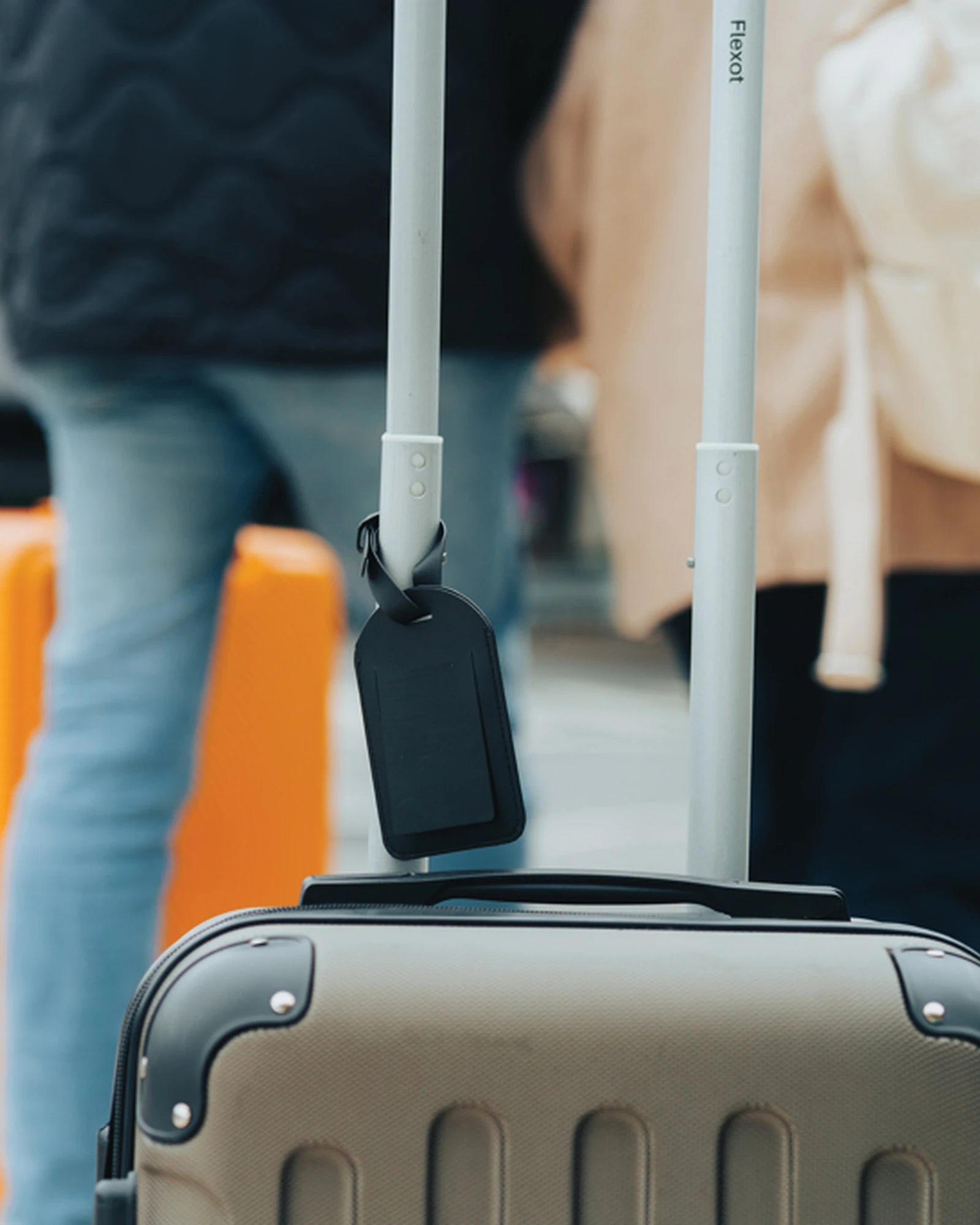 Promotional recycled luggage tag with geolocation - 9