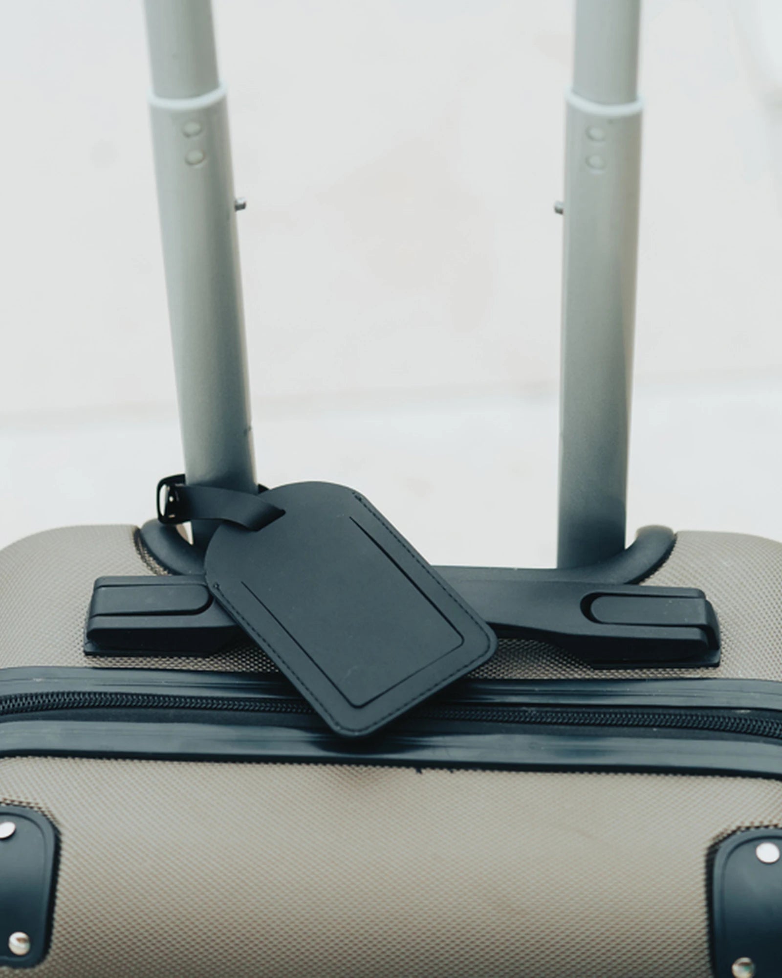 Promotional recycled luggage tag with geolocation - 8