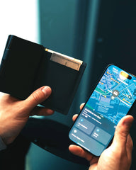 Promotional recycled polyester cardholder with geolocation - 9
