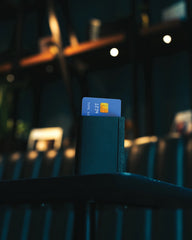 Promotional recycled polyester cardholder with geolocation - 10