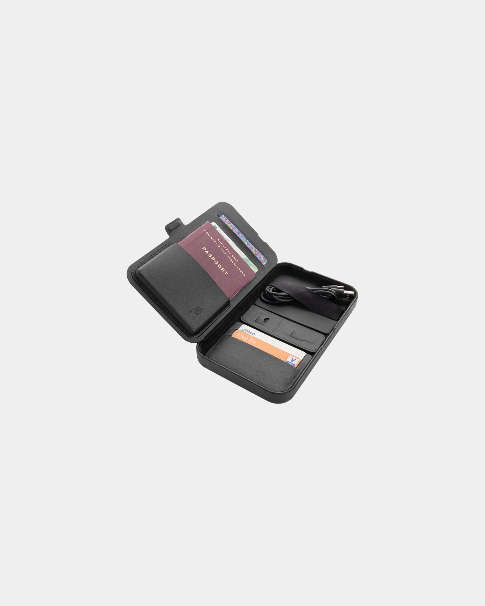 Custom recycled PU travel case with 3-in-1 charger - Black