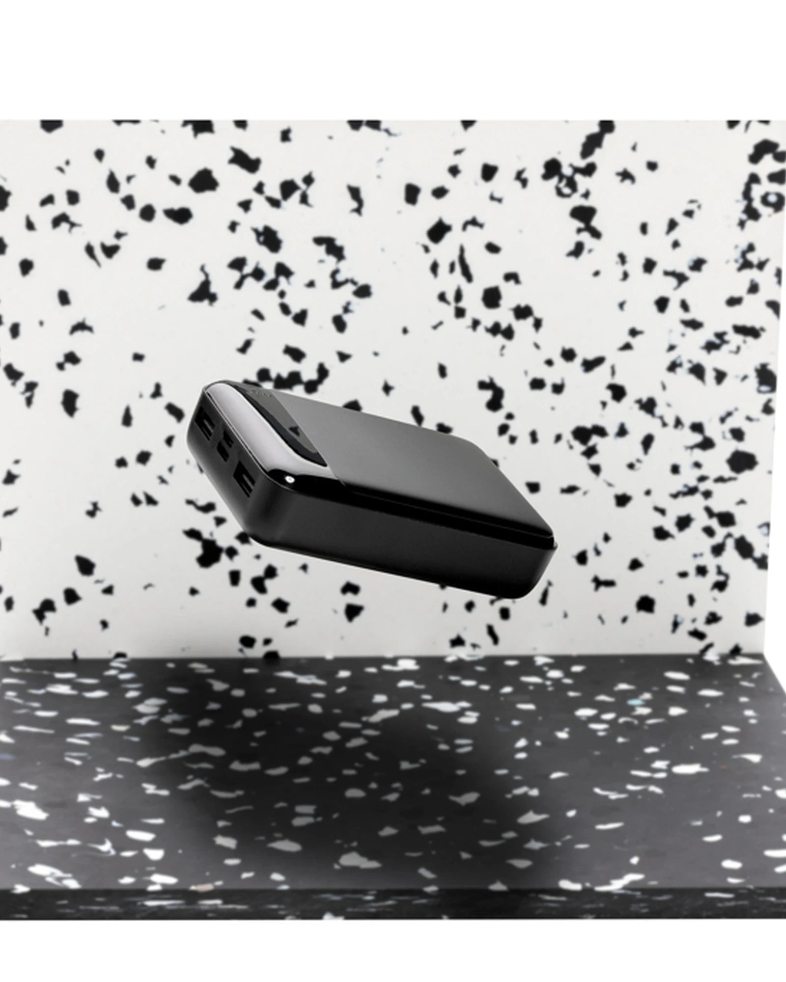 Promotional recycled plastic 10,000 mAh power bank - 7