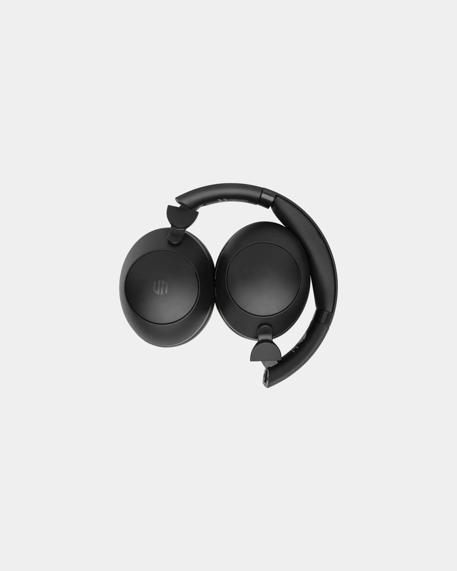 Custom recycled ANC headphones Urban Vitamin Cupertino