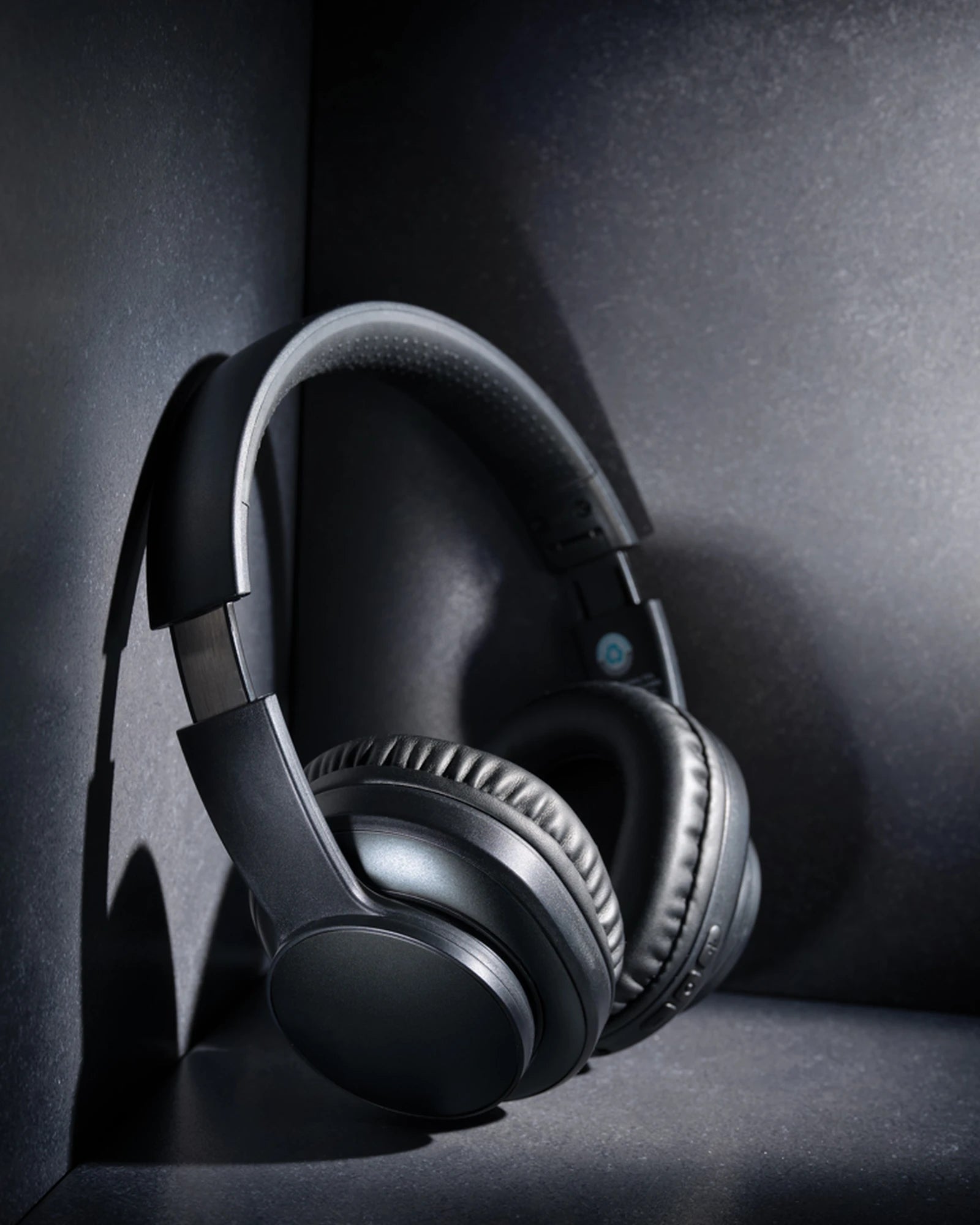 Promotional recycled aluminum wireless headphones - 8