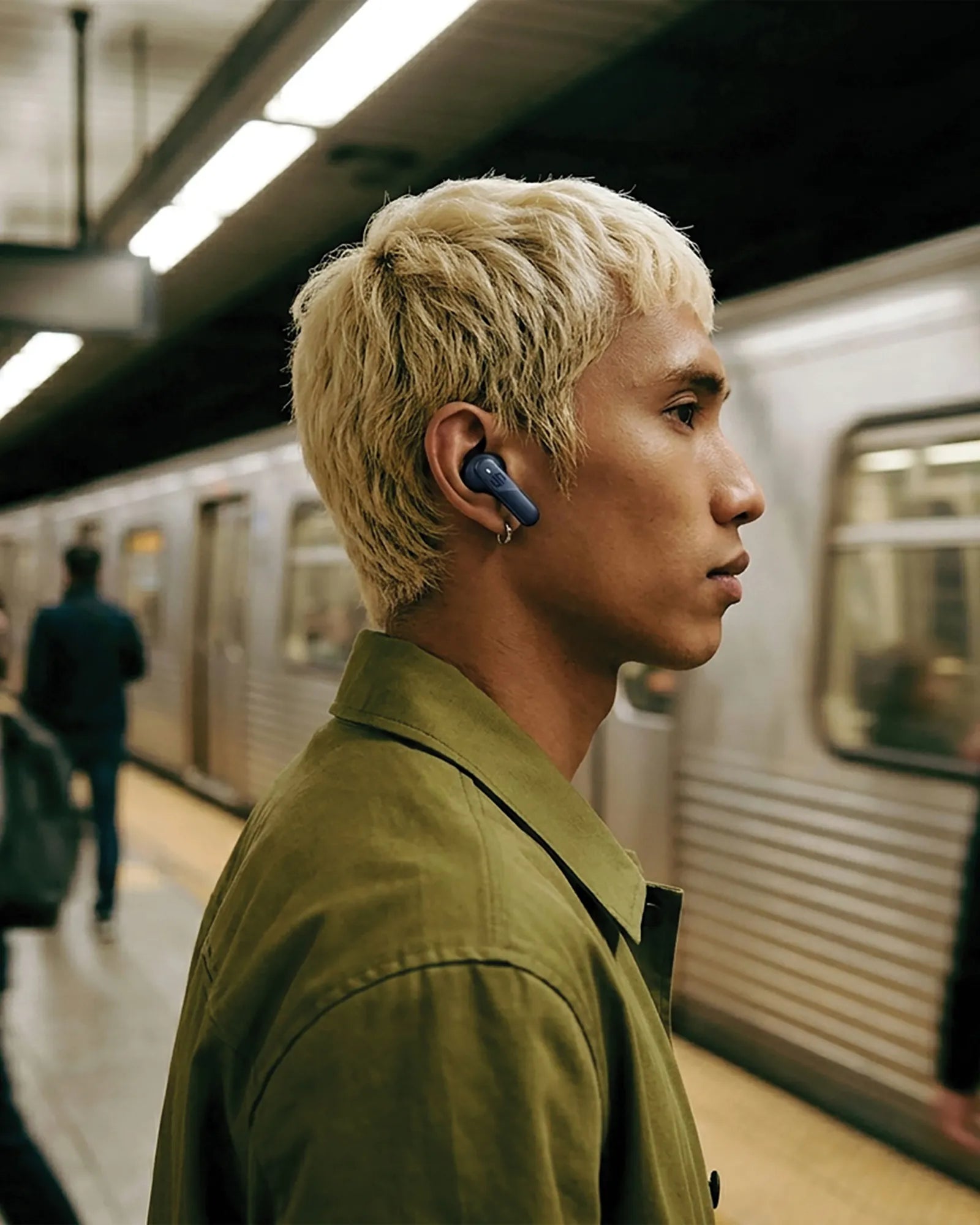 Custom recycled ABS wireless earbuds Urban Vitamin - 23