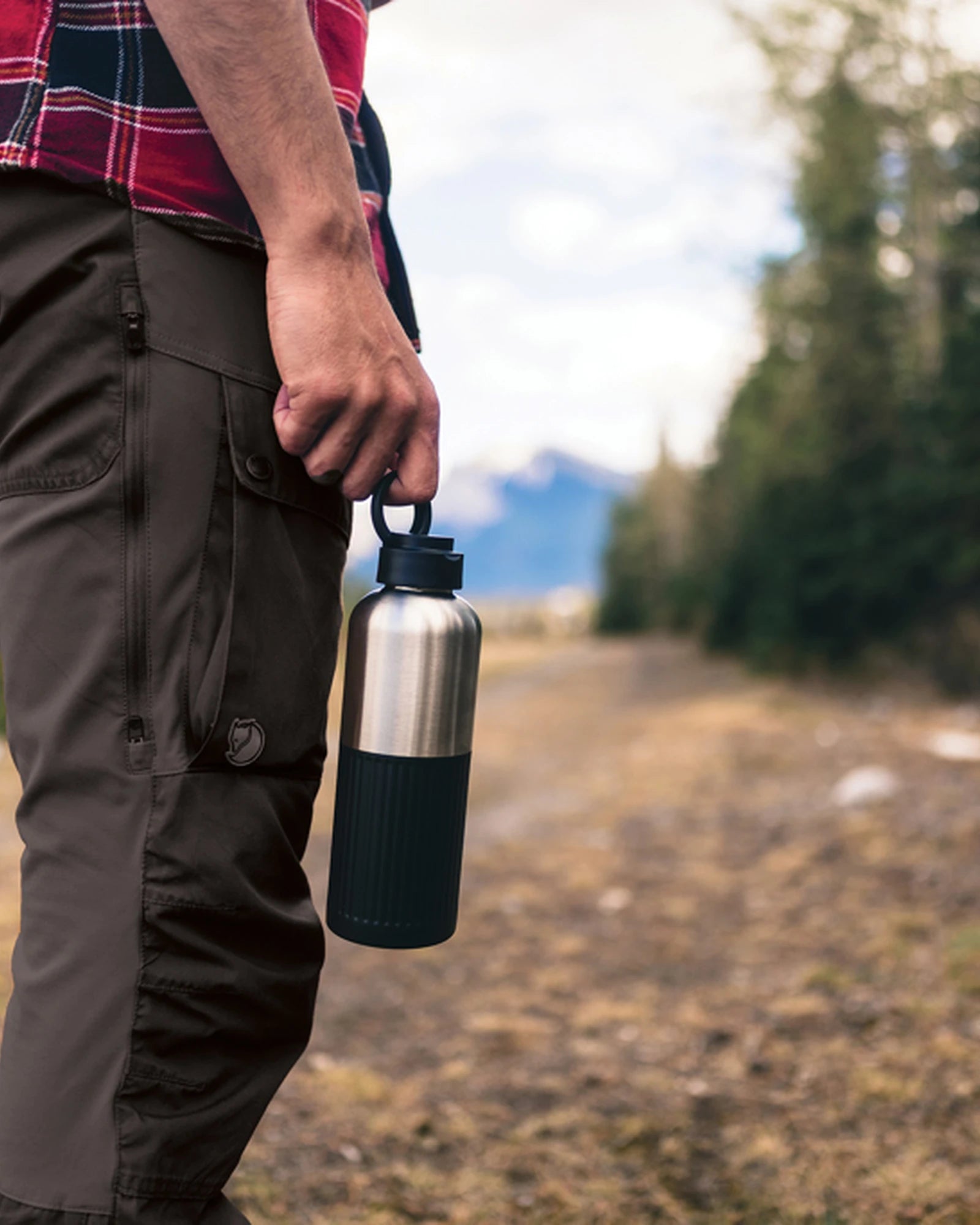 Promotional waterproof stainless steel water bottle 750ml - 8