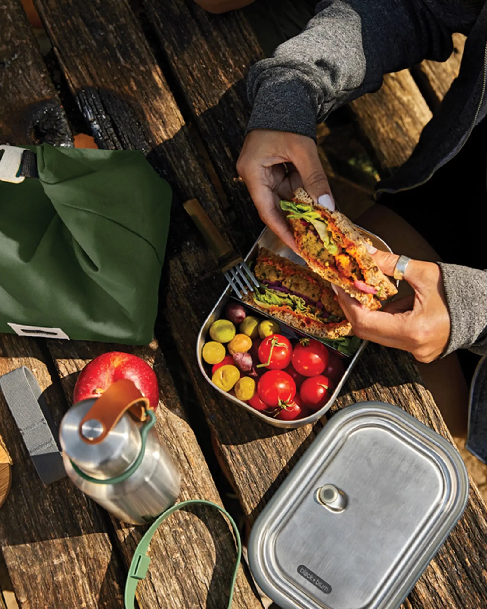Custom stainless steel lunch box Black + Blum Large - 13