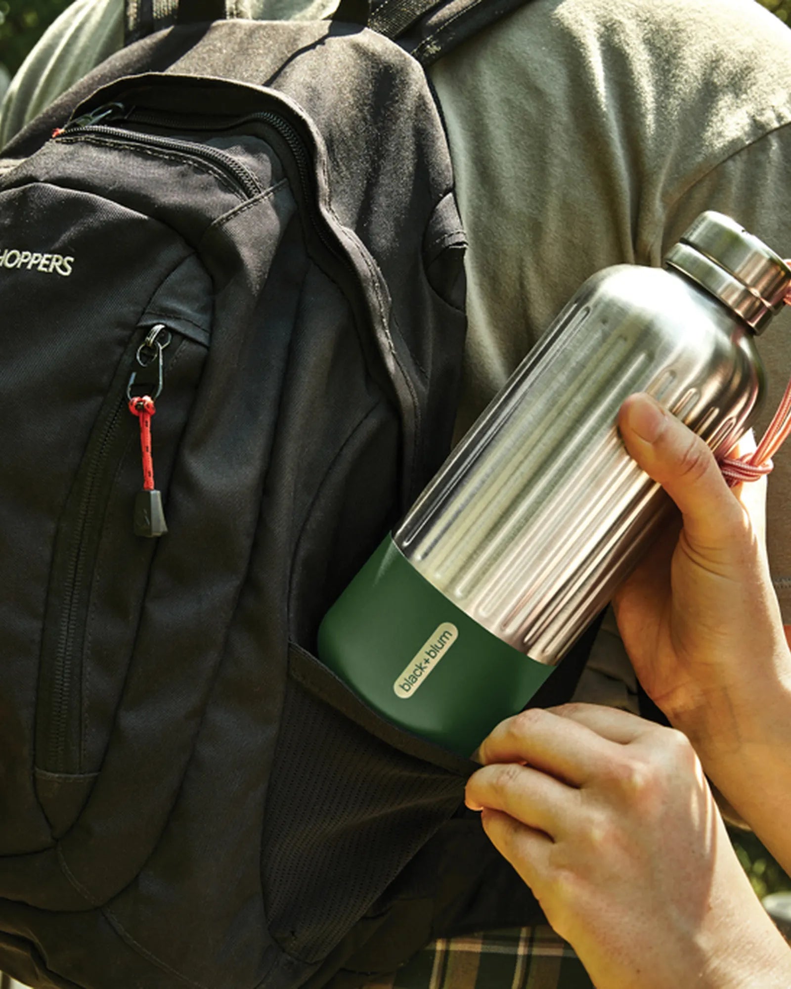 Custom insulated stainless steel bottle Black + Blum Explorer - 14