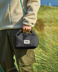 Custom rPET insulated lunch bag Black + Blum 6.7L - 8