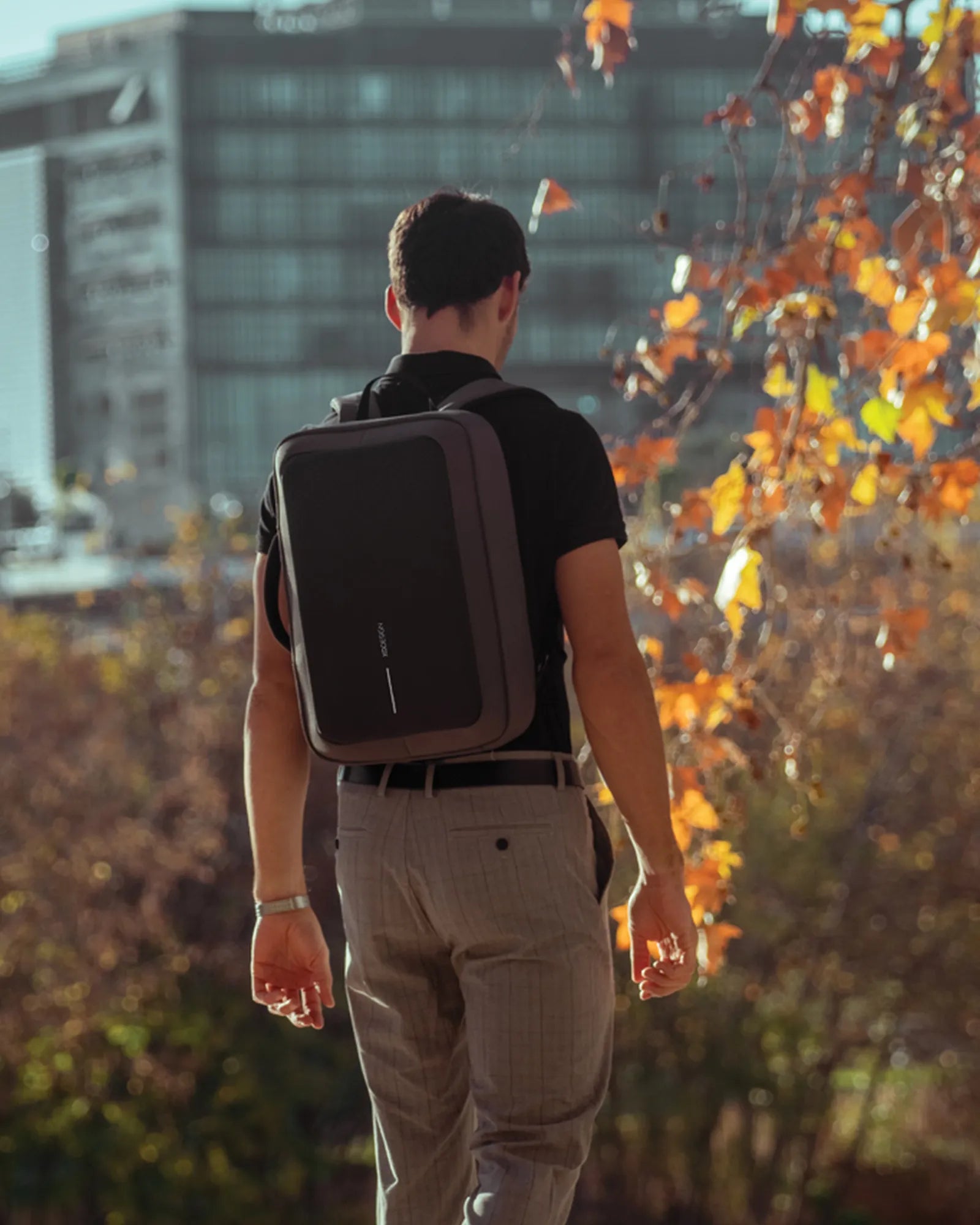 Custom rPET anti-theft backpack Bobby Bizz 2.0 - 19