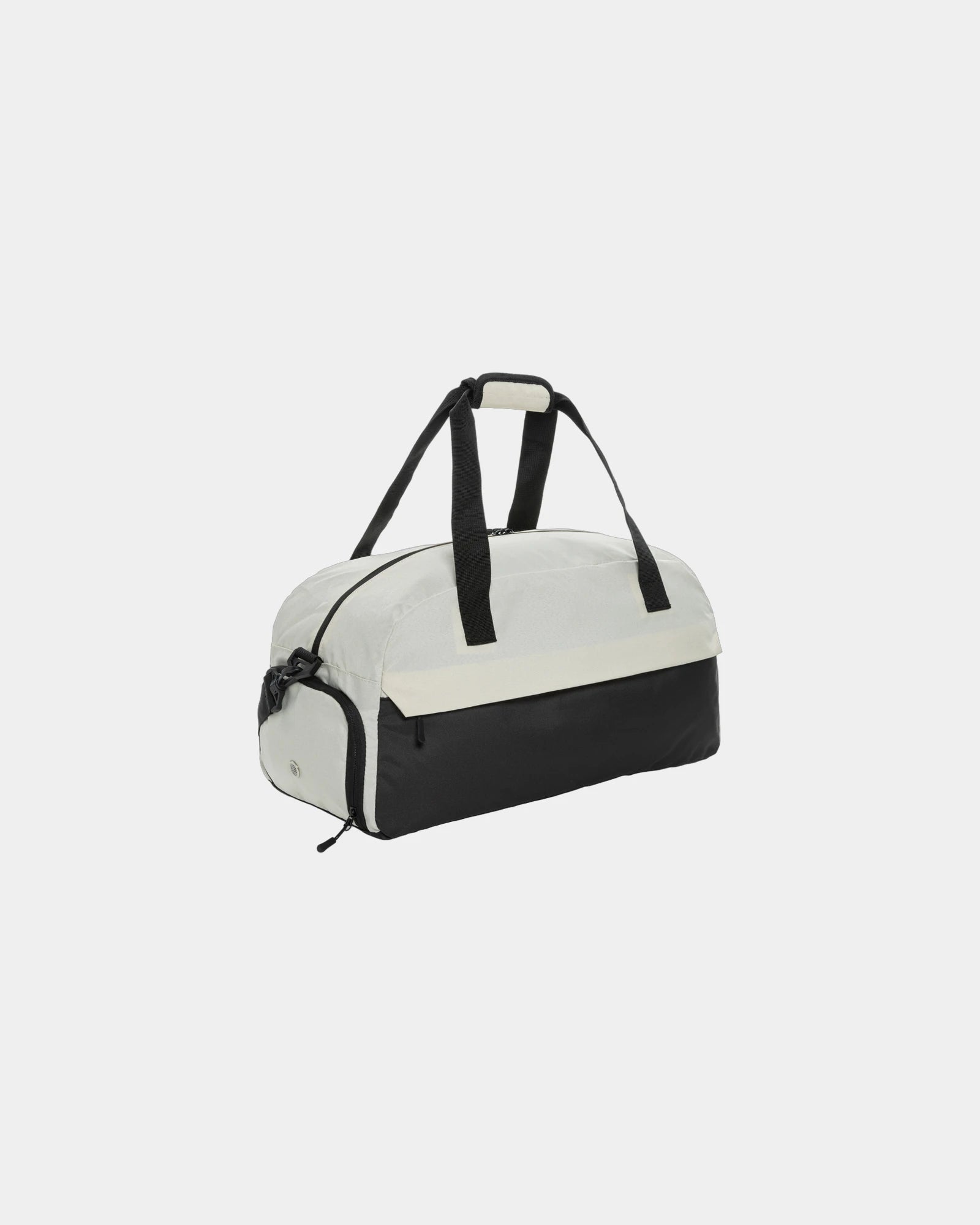 Custom rPET AWARE™ sports bag - Off-White