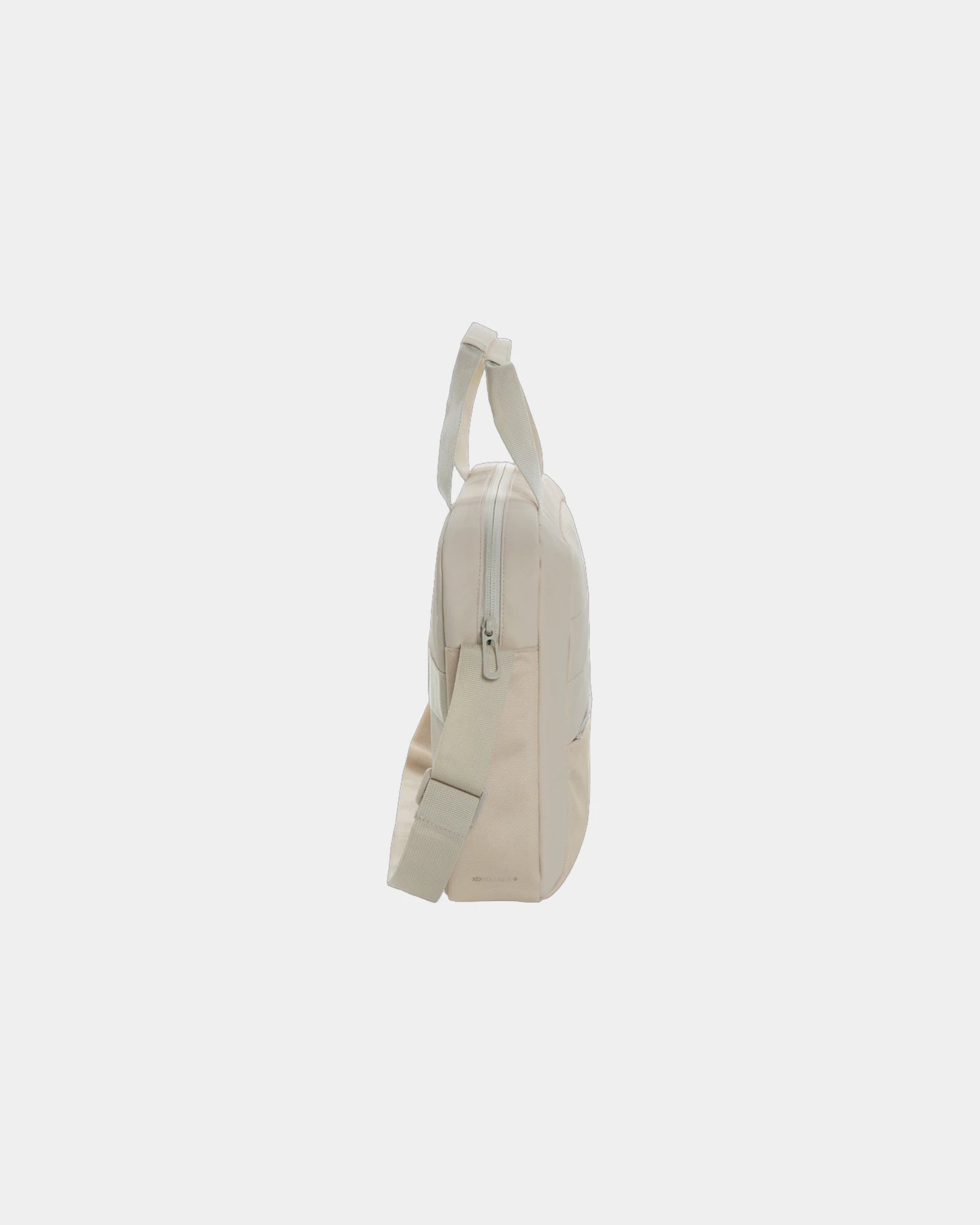 Custom rPET AWARE™ 15.6'' laptop bag - 9