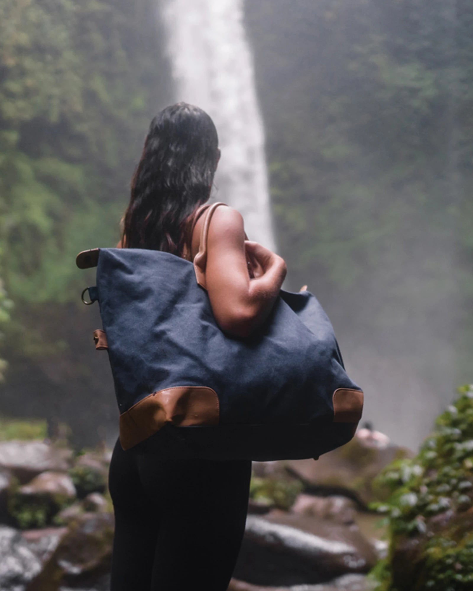 Custom recycled canvas weekend bag - 19
