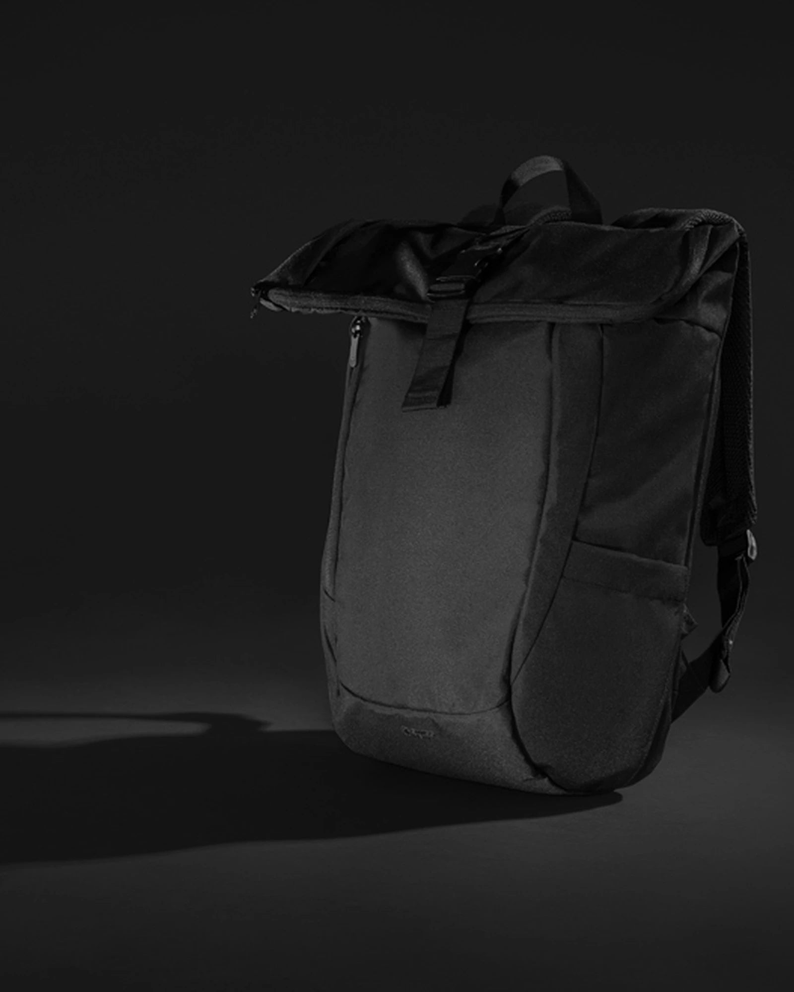 Custom rPET 15.6" laptop backpack Swiss Peak Leonard - 6