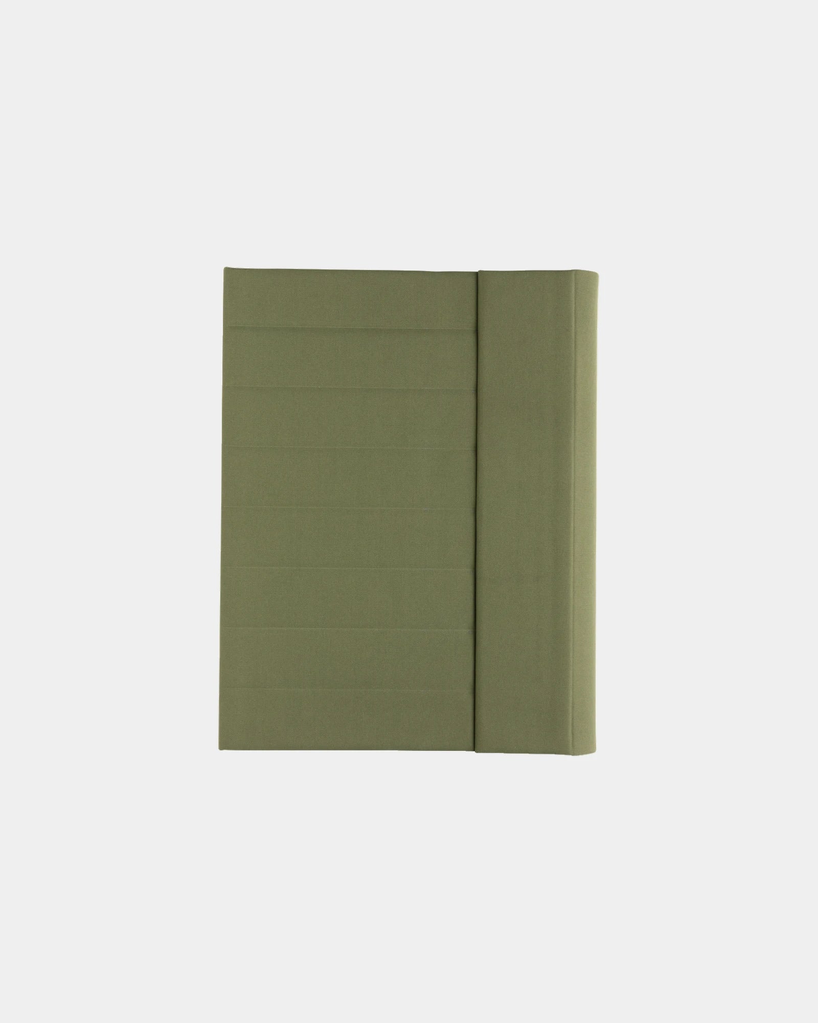 Promotional rPET A4 conference folder with magnetic closure