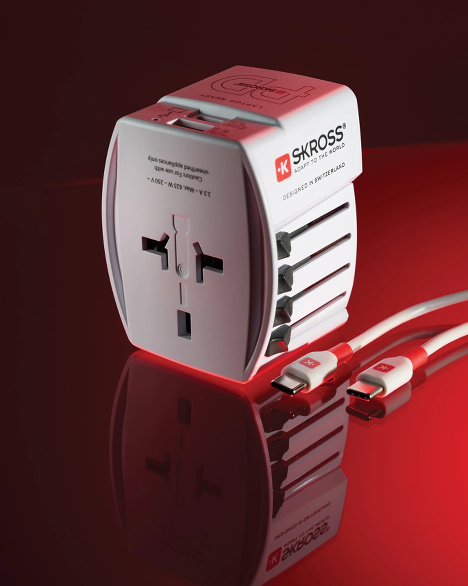 Custom 65W PD travel adapter Skross MUV - 9
