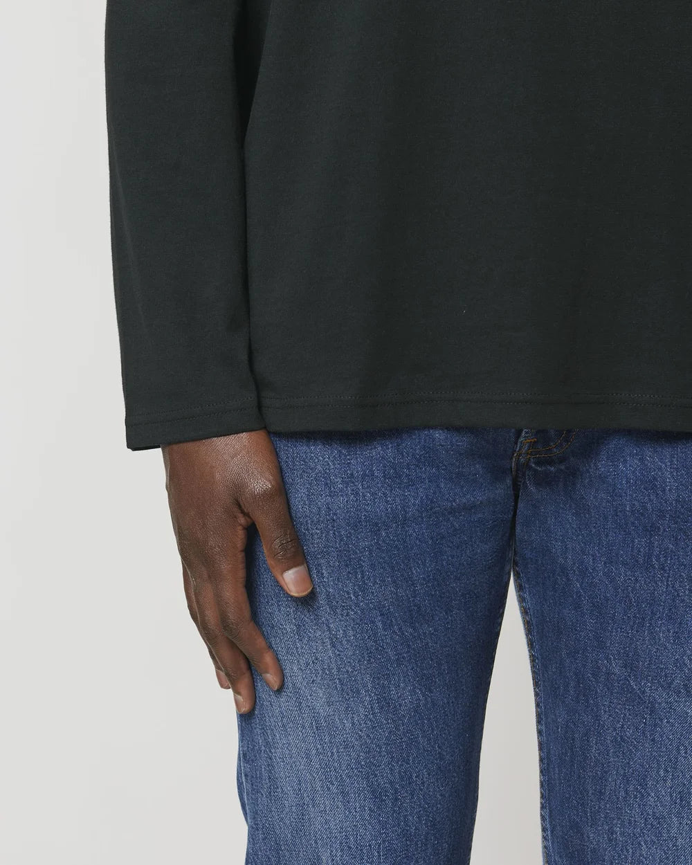 Eco-friendly long sleeve customizable T-shirt