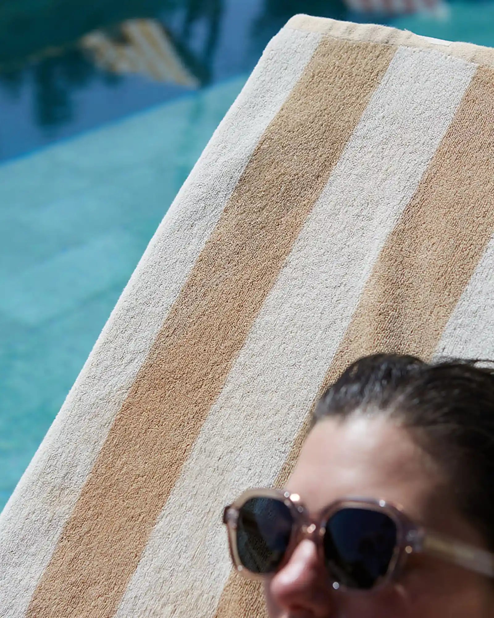 Custom eco-friendly beach towel LA SERVIETTE PARIS - 14