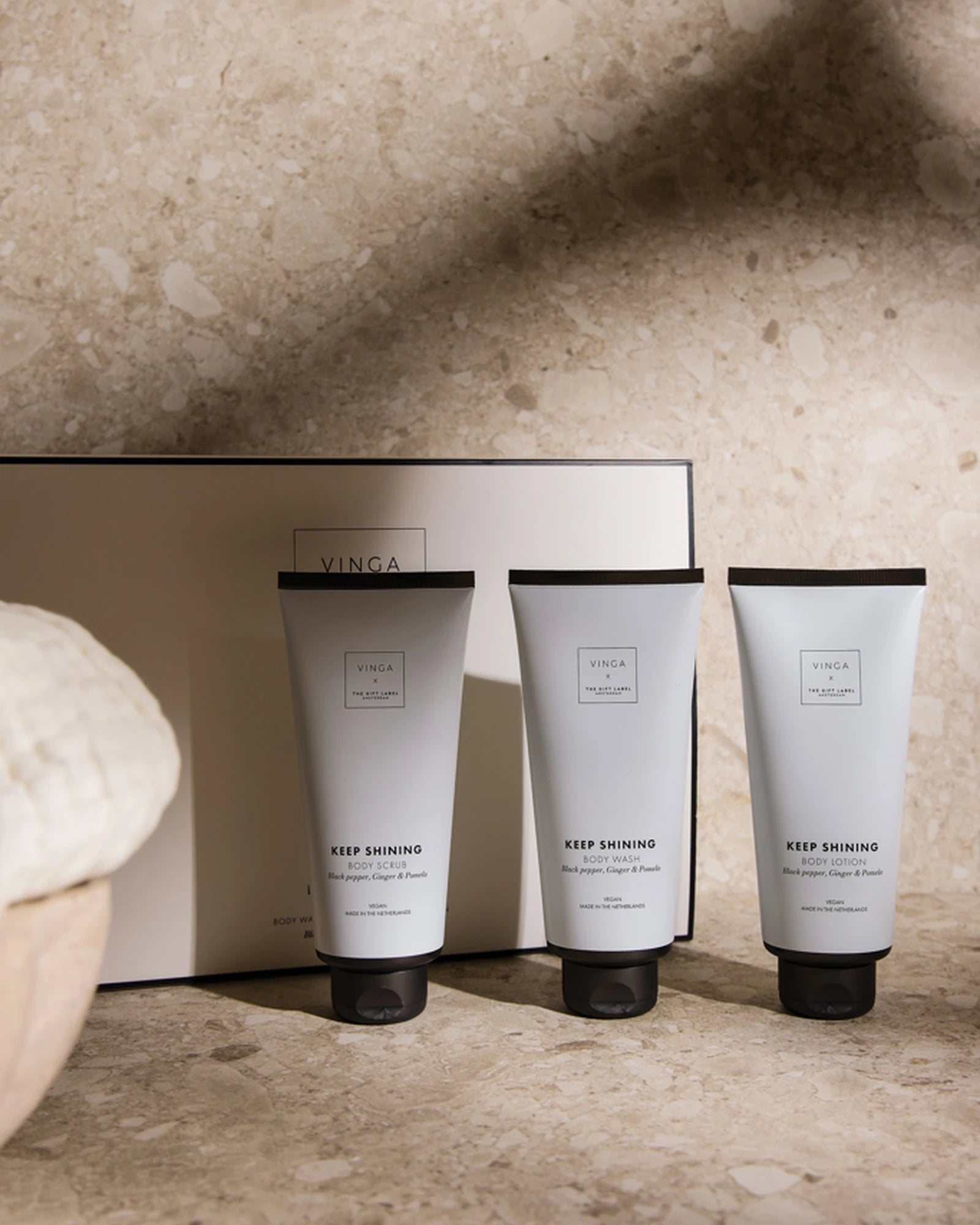 Custom promotional body care gift set Vinga - 4
