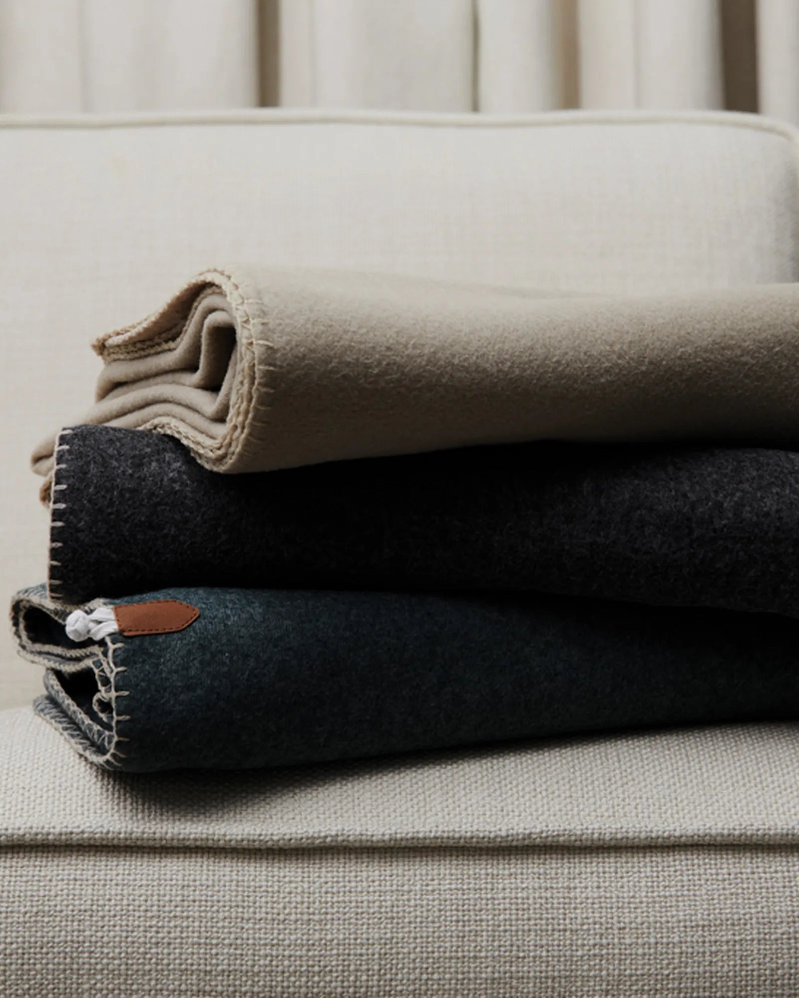 Custom promotional recycled polyester blanket Vinga Bilton - 14