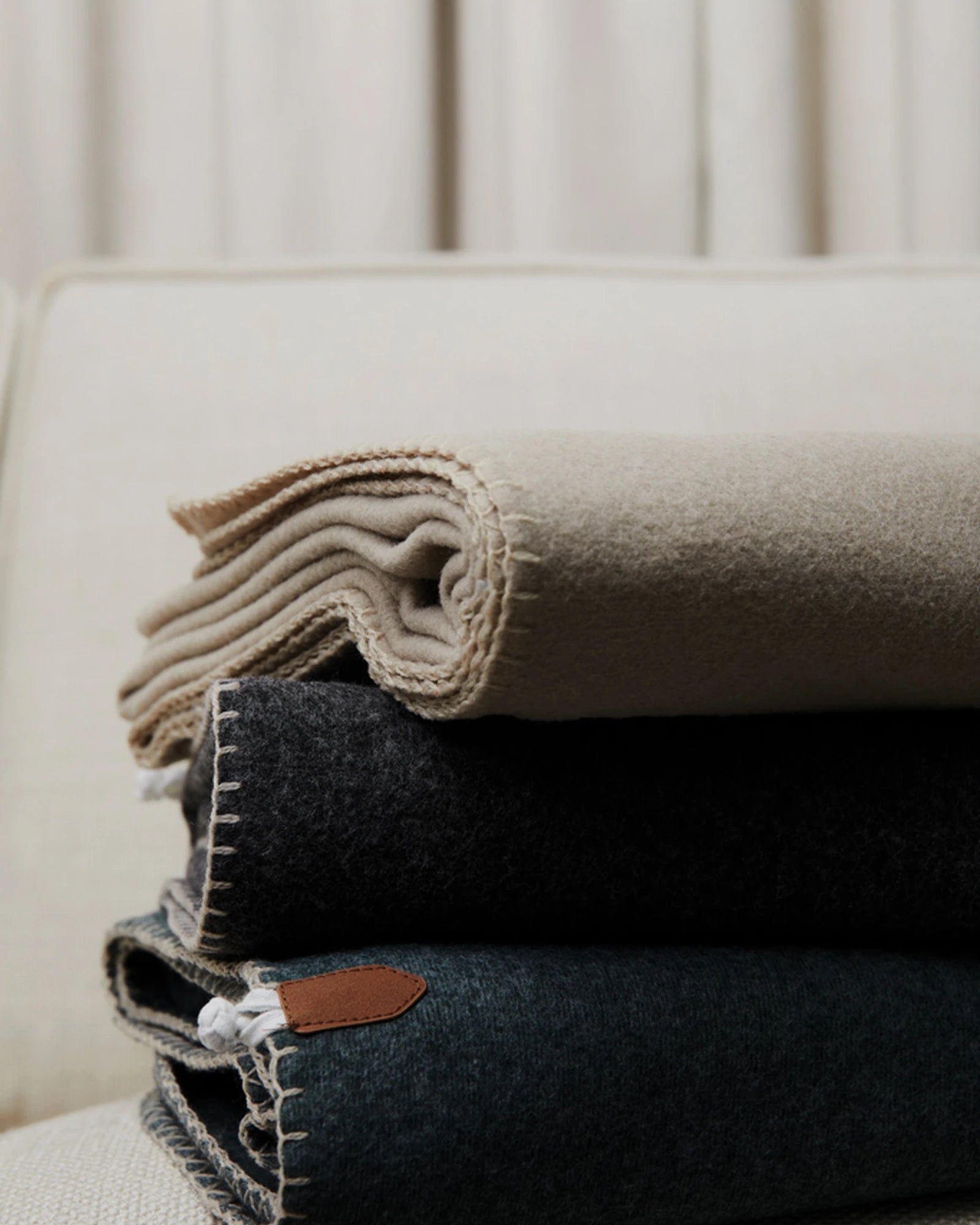 Custom promotional recycled polyester blanket Vinga Bilton - 5