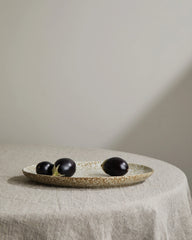 Custom stoneware serving platter Vinga Nuvem - 3