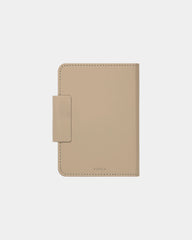 Custom recycled ABS passport cover Vinga Baltimore - 14