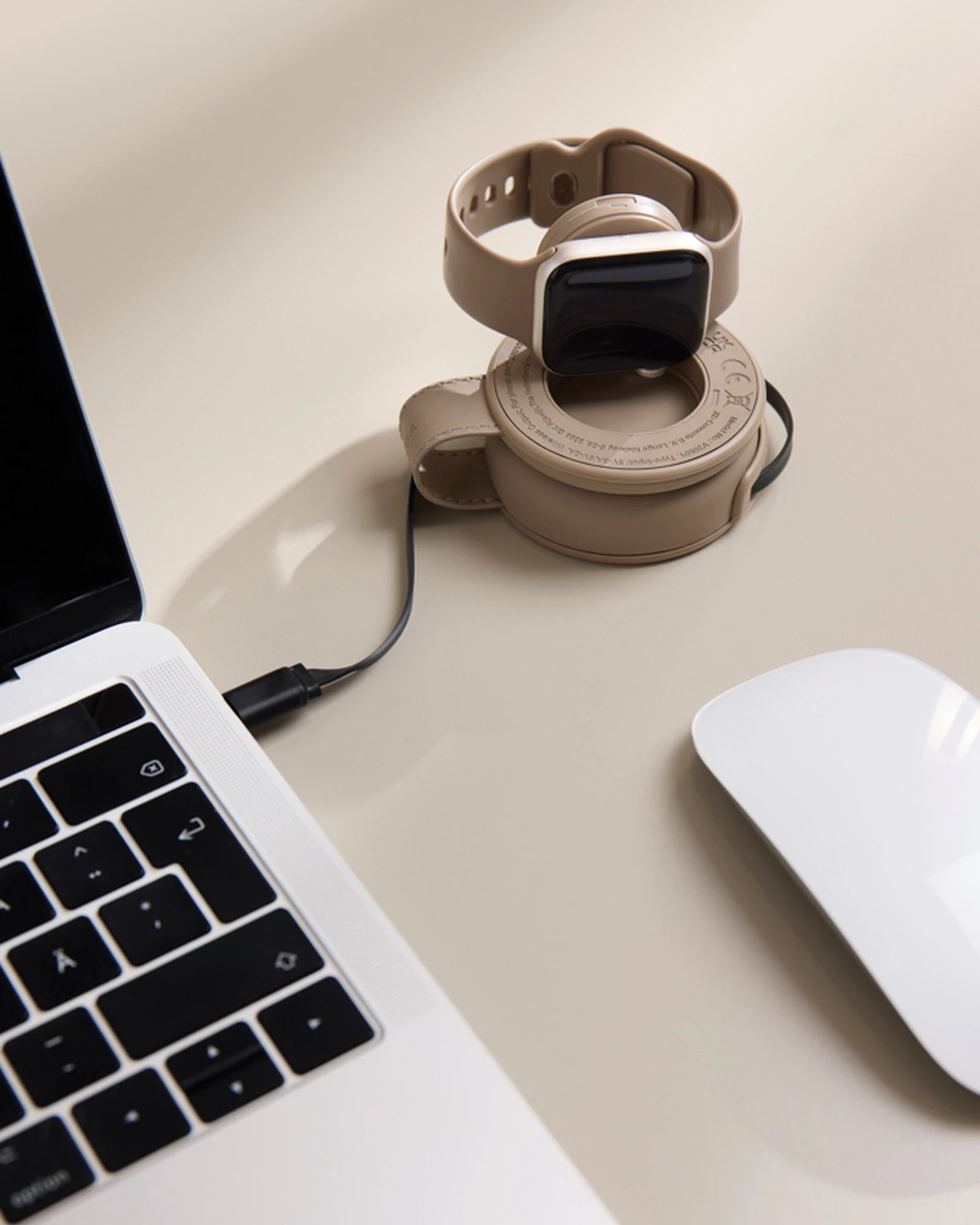 Custom recycled 15W wireless charger Vinga Baltimore - 23