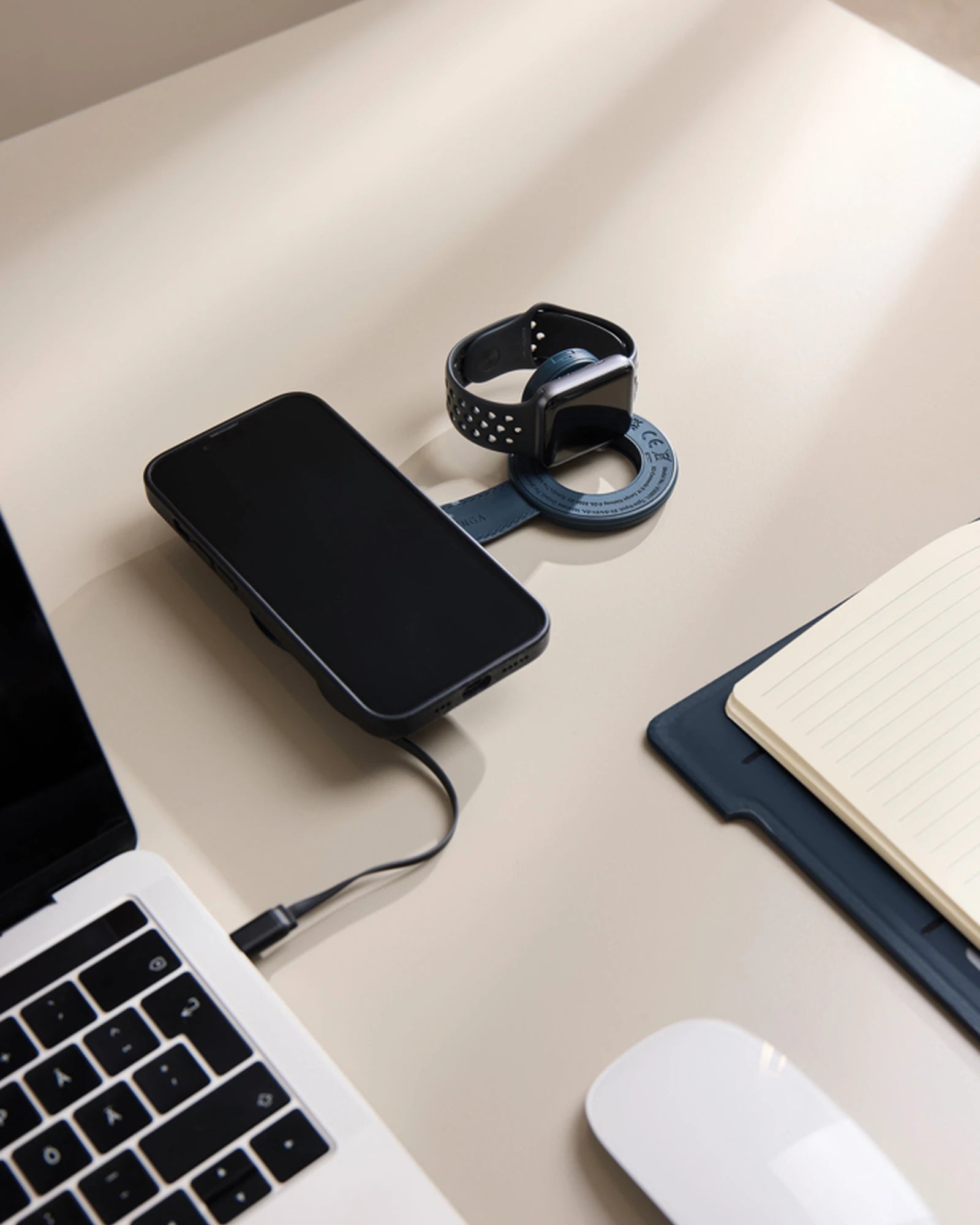Custom recycled 15W wireless charger Vinga Baltimore - 32