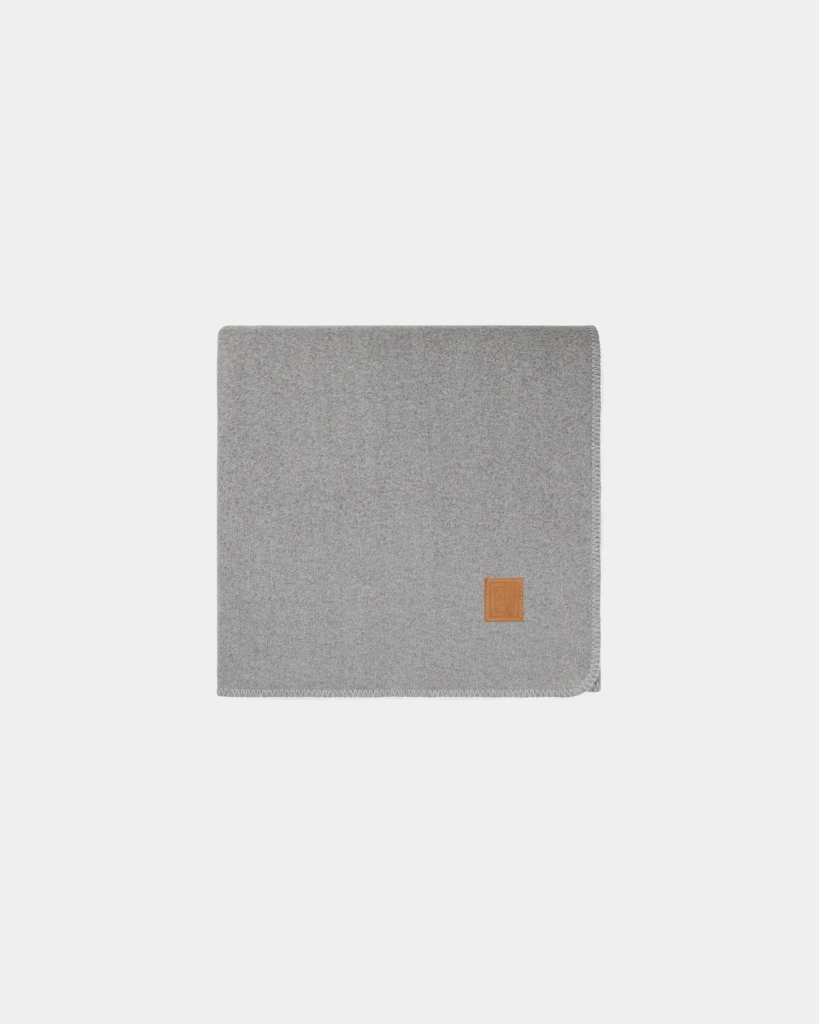 Custom GRS recycled polyester blanket Vinga Moulton - Grey