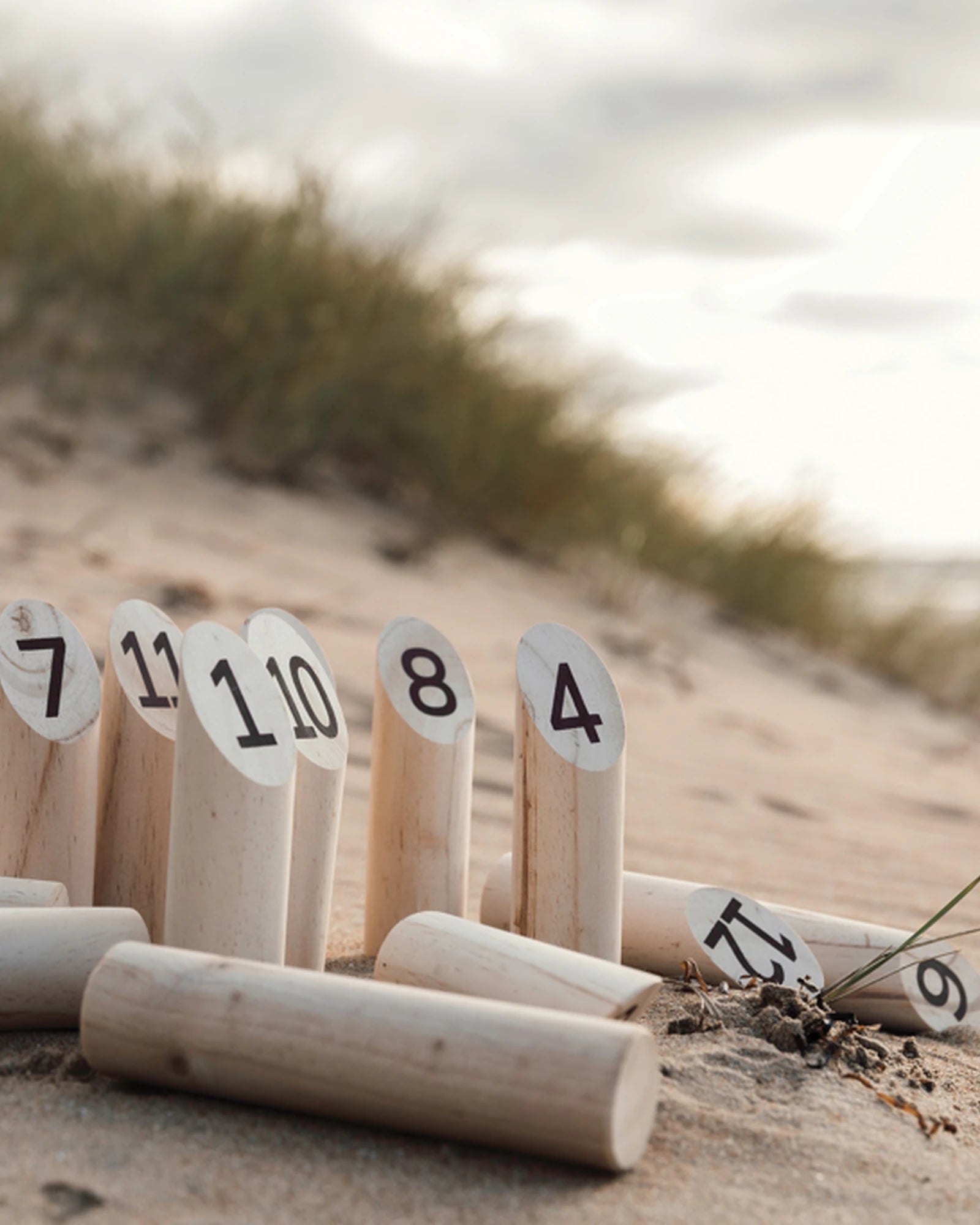 Custom outdoor wooden Vinga Muge Kubb game set - 5