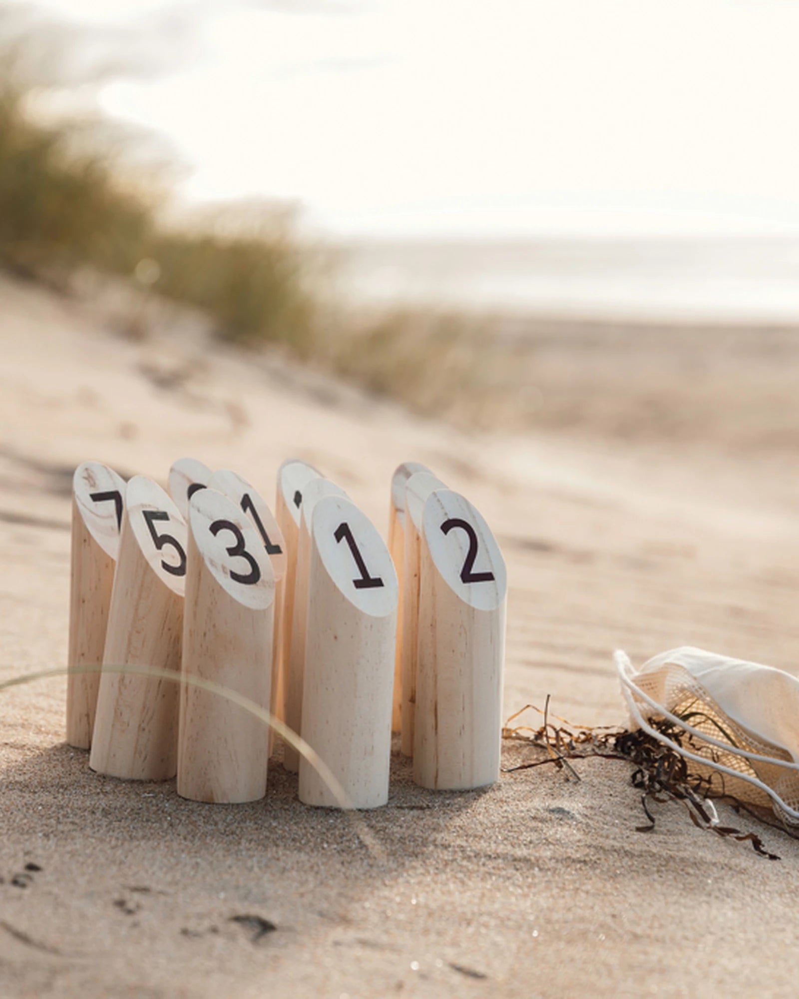 Custom outdoor wooden Vinga Muge Kubb game set - 3