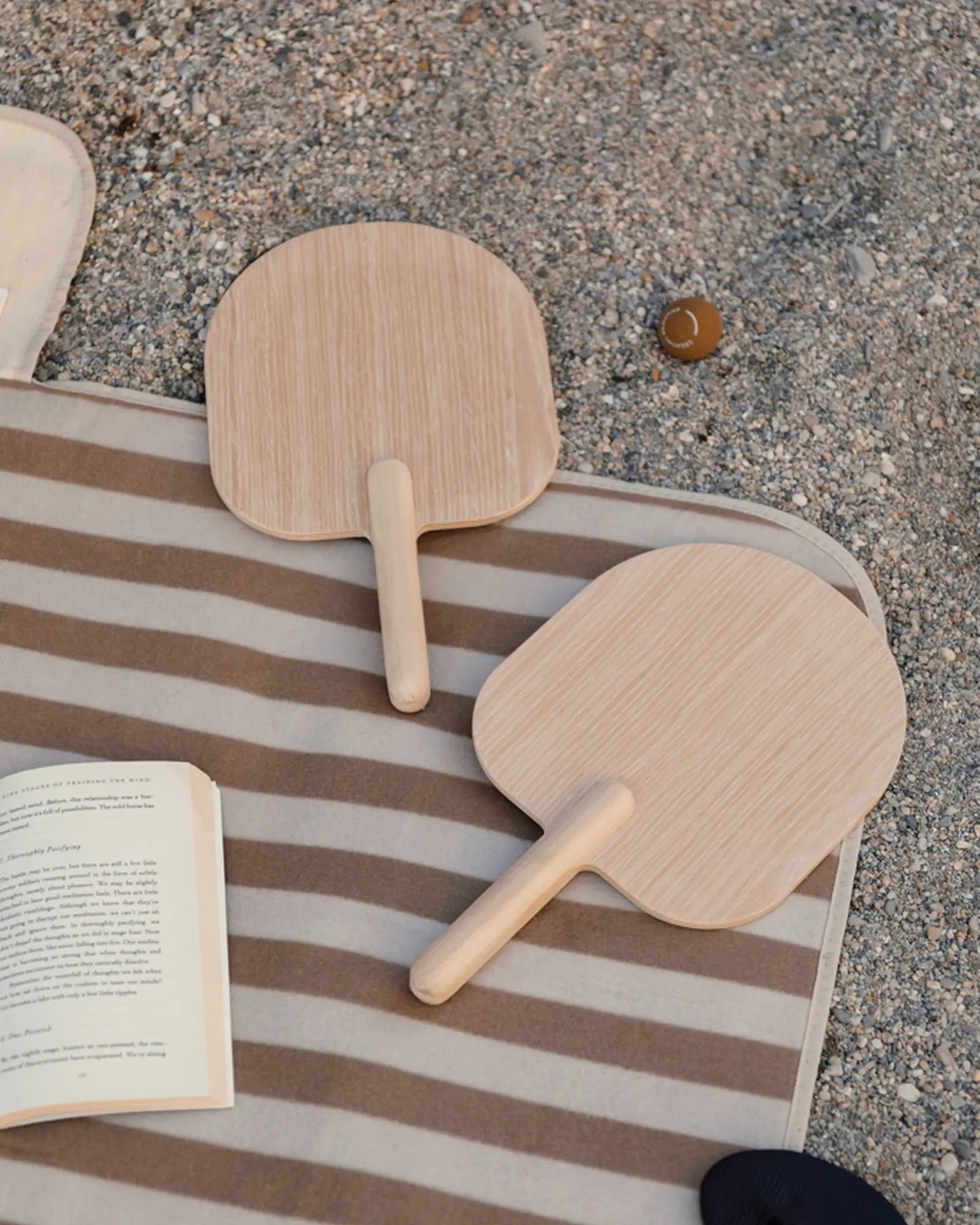 Custom FSC beach tennis set Vinga Miro - 2