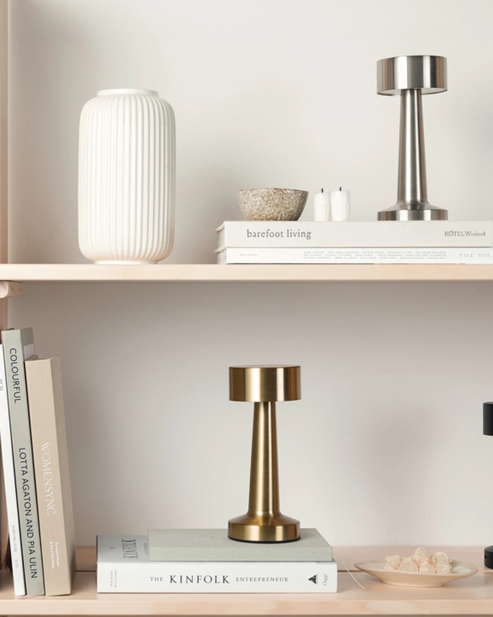 Custom recycled ABS table lamp Vinga Maris - 10